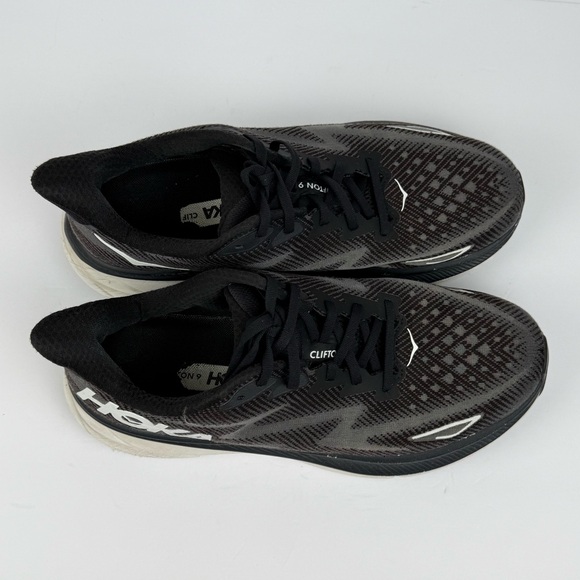 Hoka Clifton 9 Men’s Black 12 2E (Wide) GUC main image 4